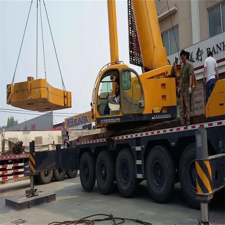 荔浦当地吊车出租|机器吊装|75吨|工厂搬迁服务